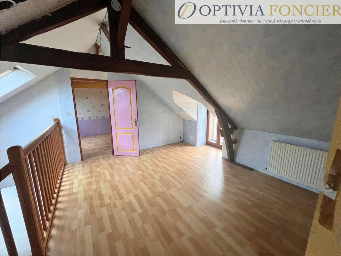 EXCLUSIVITE MAISON DE BOURG EN PIERRE 128 m2