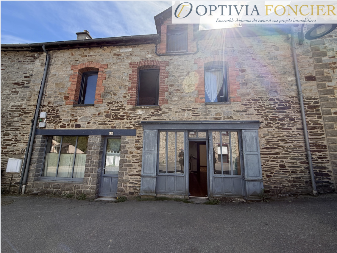 EXCLUSIVITE MAISON DE BOURG EN PIERRE 128 m2
